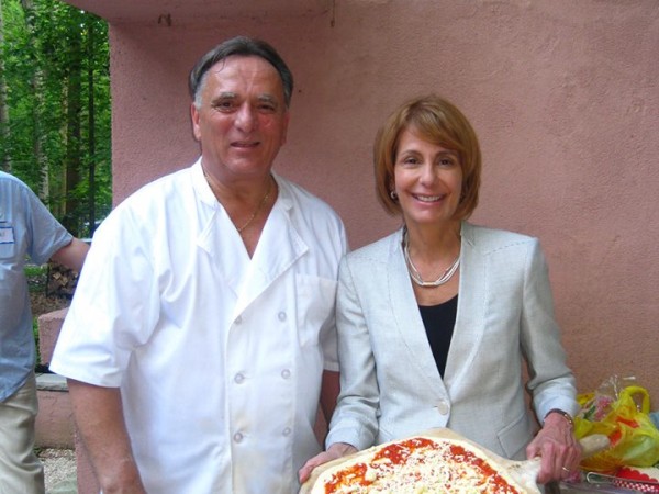 Former Democratic Senate, Assembly and Freeholder candidate Lenny Inzerillo and Democratic Gubernatorial candidate posing with pizza this evening at a Middletown Democratic fundraiser.  facebook photo