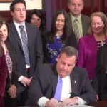 Christie Signs Opioid Treatment Mandate, Prescription Limit